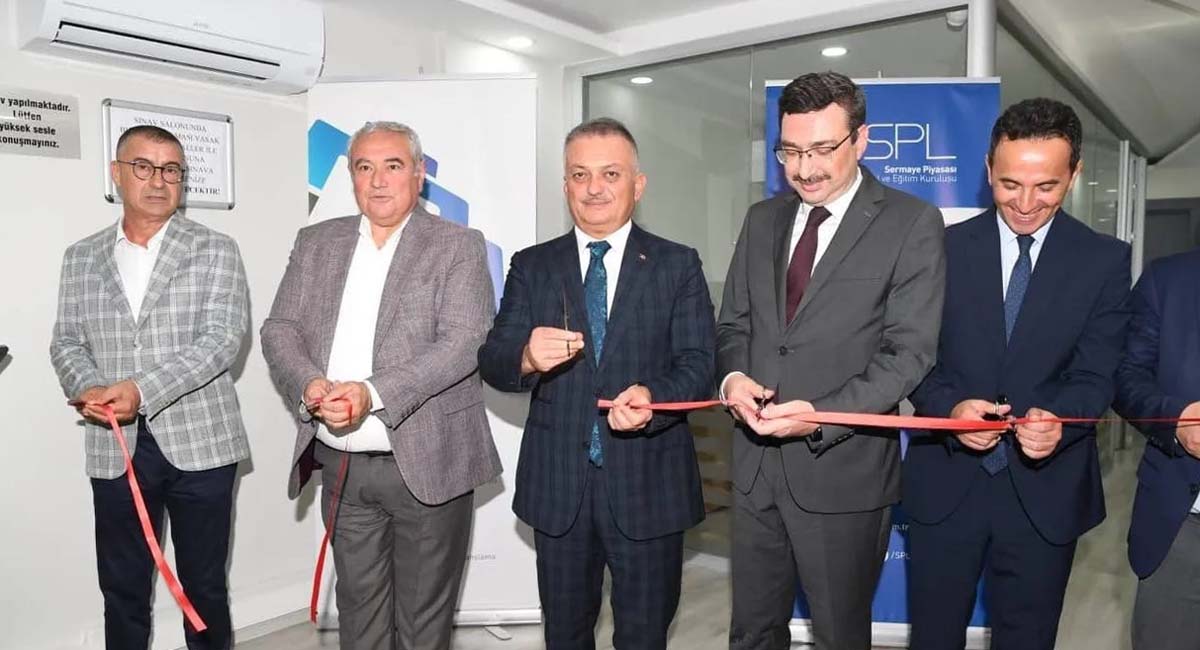 Antalya'da Vali Yazıcı, SPL Şubesi Sınav Merkezi'nin Açılışını Gerçekleştirdi