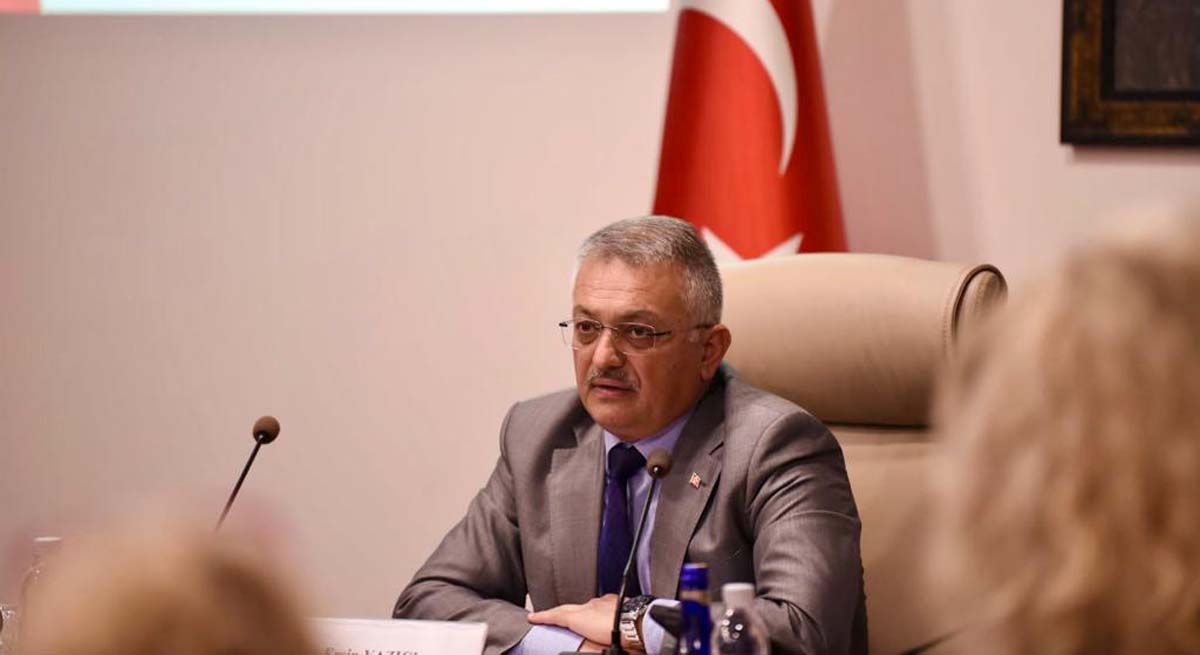 Antalya Valisi Yazıcı: “Ne üniversitenin içinde ne de dışında her hangi bir olumsuzluğa izin vermeyeceğiz“
