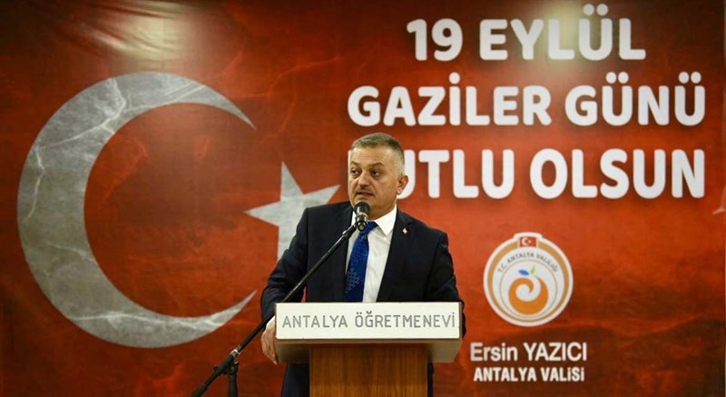 Antalya Valisi Yazıcı: Her zaman yanınızda ve hizmetkârınızız