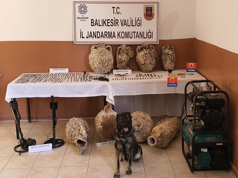 Balıkesir'de tarihi eser kaçakçılığı operasyonu 