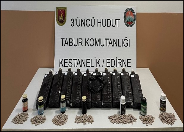 MSB: Edirne hudut hattında uyuşturucu hap ve esrar ele geçirildi