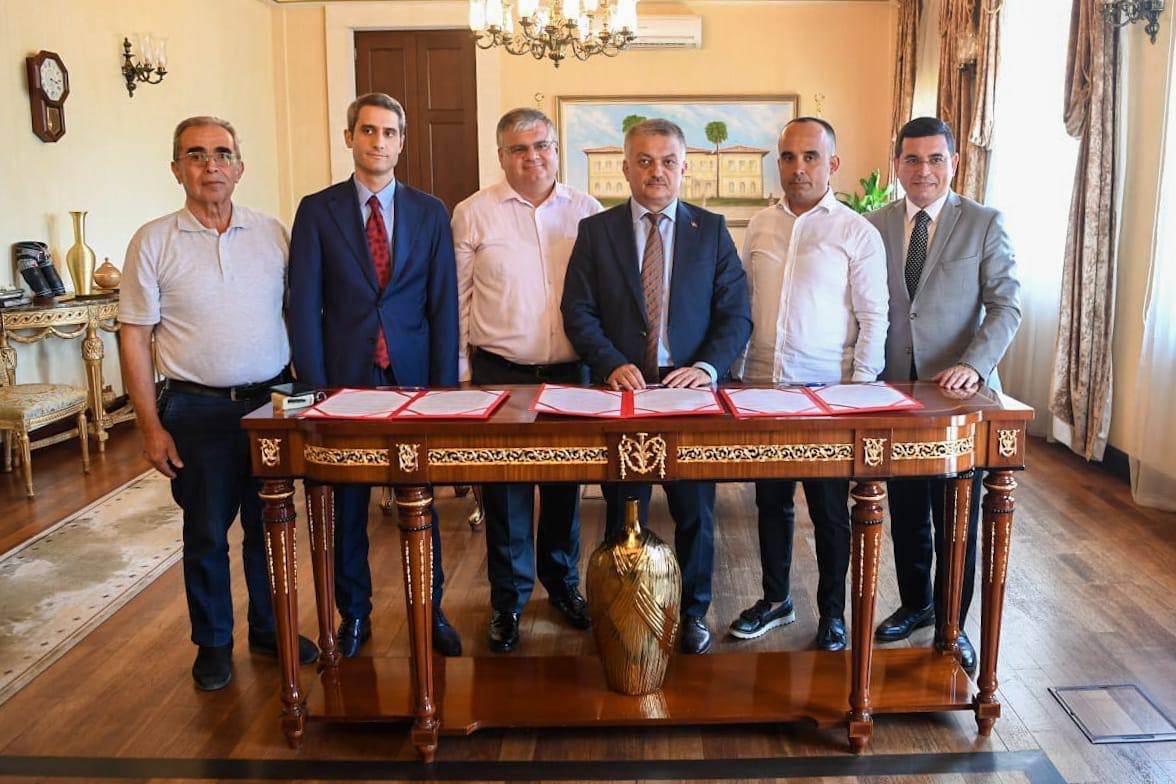 Antalya Valisi Yazıcı, Aile Sağlığı Merkezi için protokol imzalandı