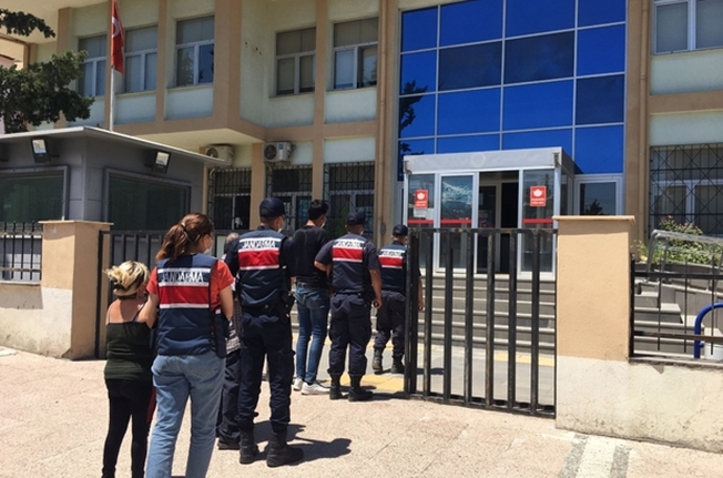 Mersin Jandarma’dan fuhuş operasyonu: 4 gözaltı