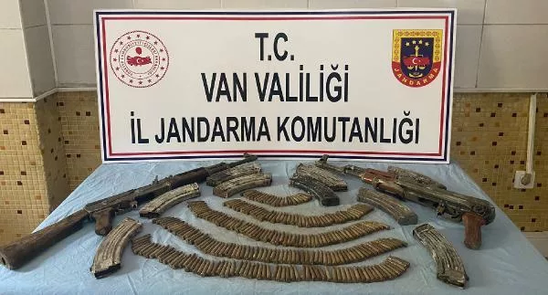 VAN'DA PKK YA AİT SİLAHLAR ELE GEÇİRİLDİ